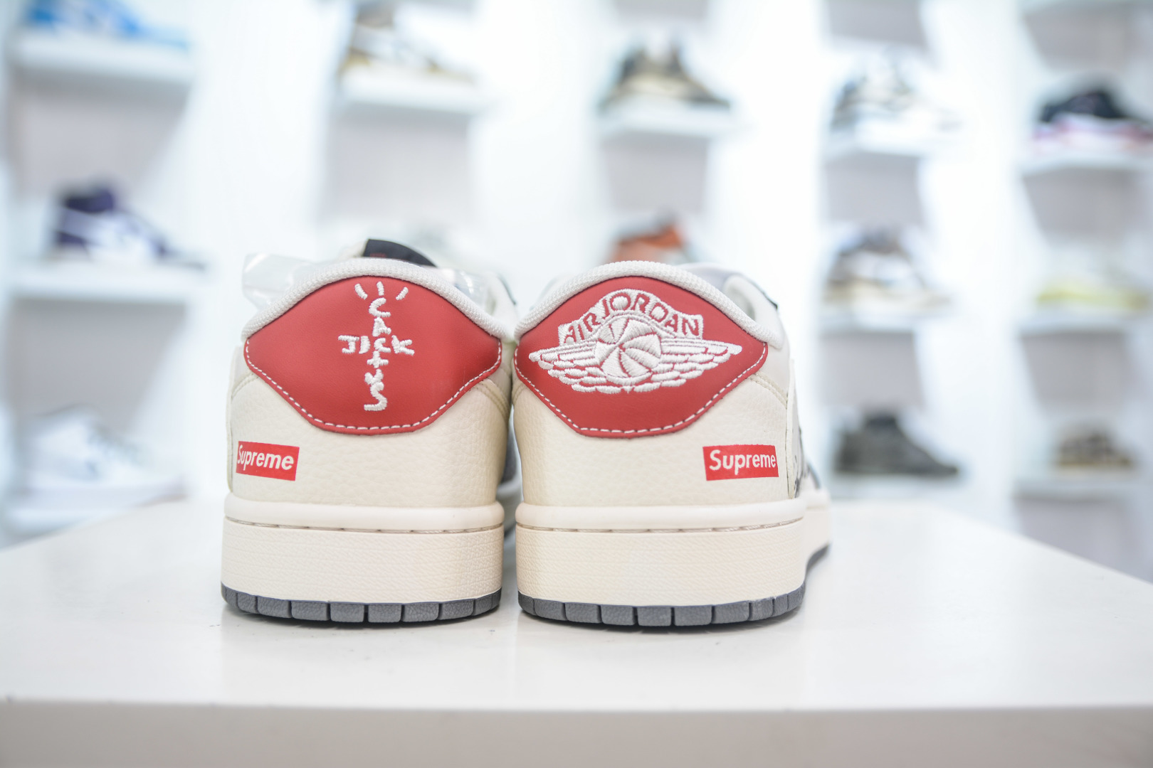 Travis Scott x Air Jordan 1 Low White Grey Red Custom Sneakers 3 cmp i1754319219299 7017 0 1