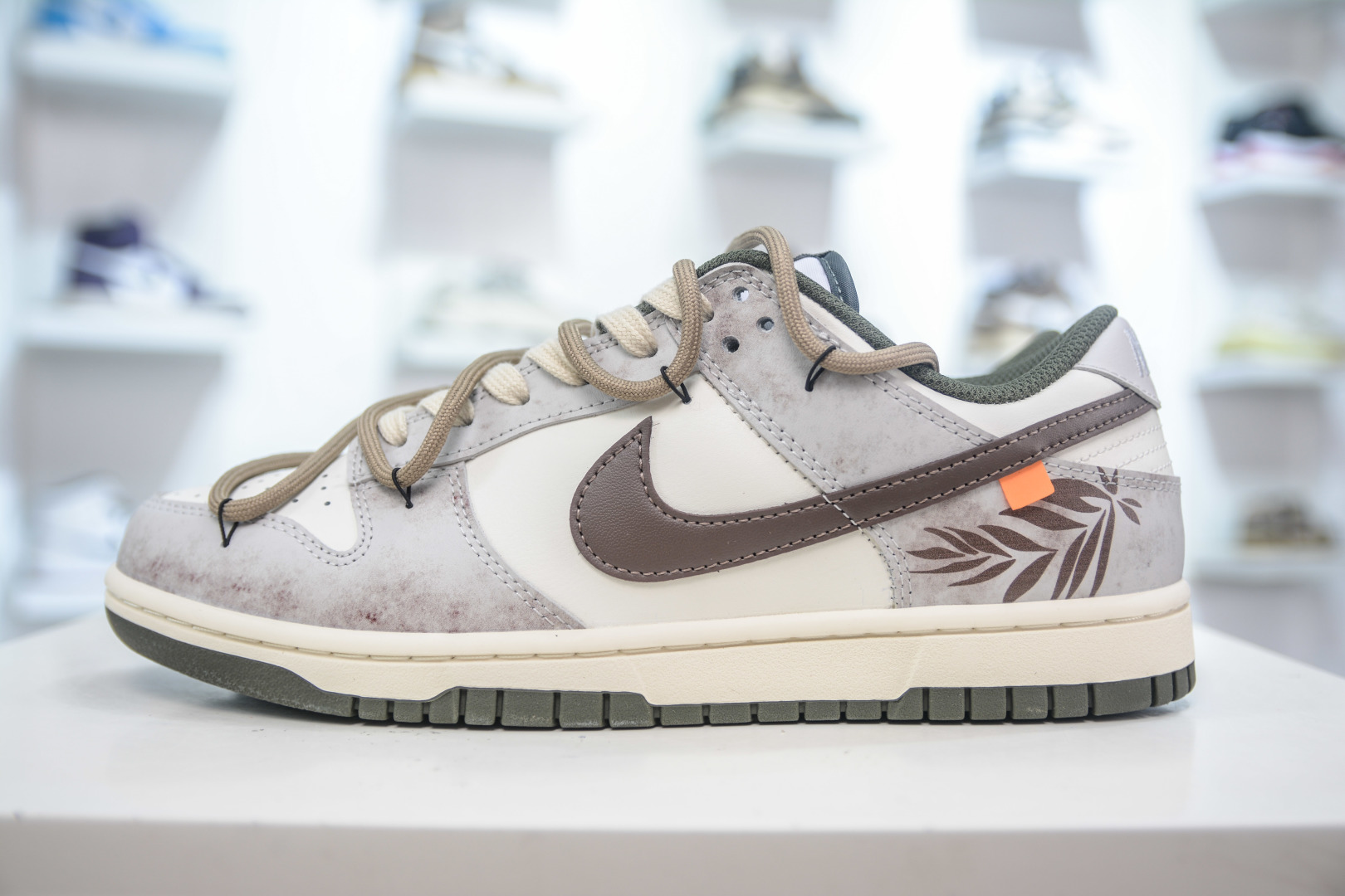 Nike Dunk Low 'Feather' Brown White: Earthy Tones Meet Urban Style 2 cmp i1754319351482 7534 0 0