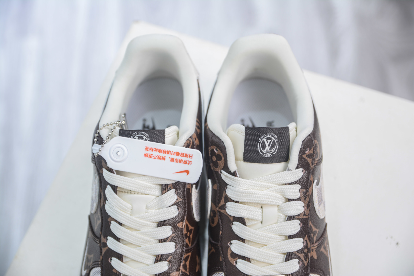 Nike Air Force 1 Low x Louis Vuitton Brown Monogram Sneakers 8 cmp i1754319488426 5352 0 7
