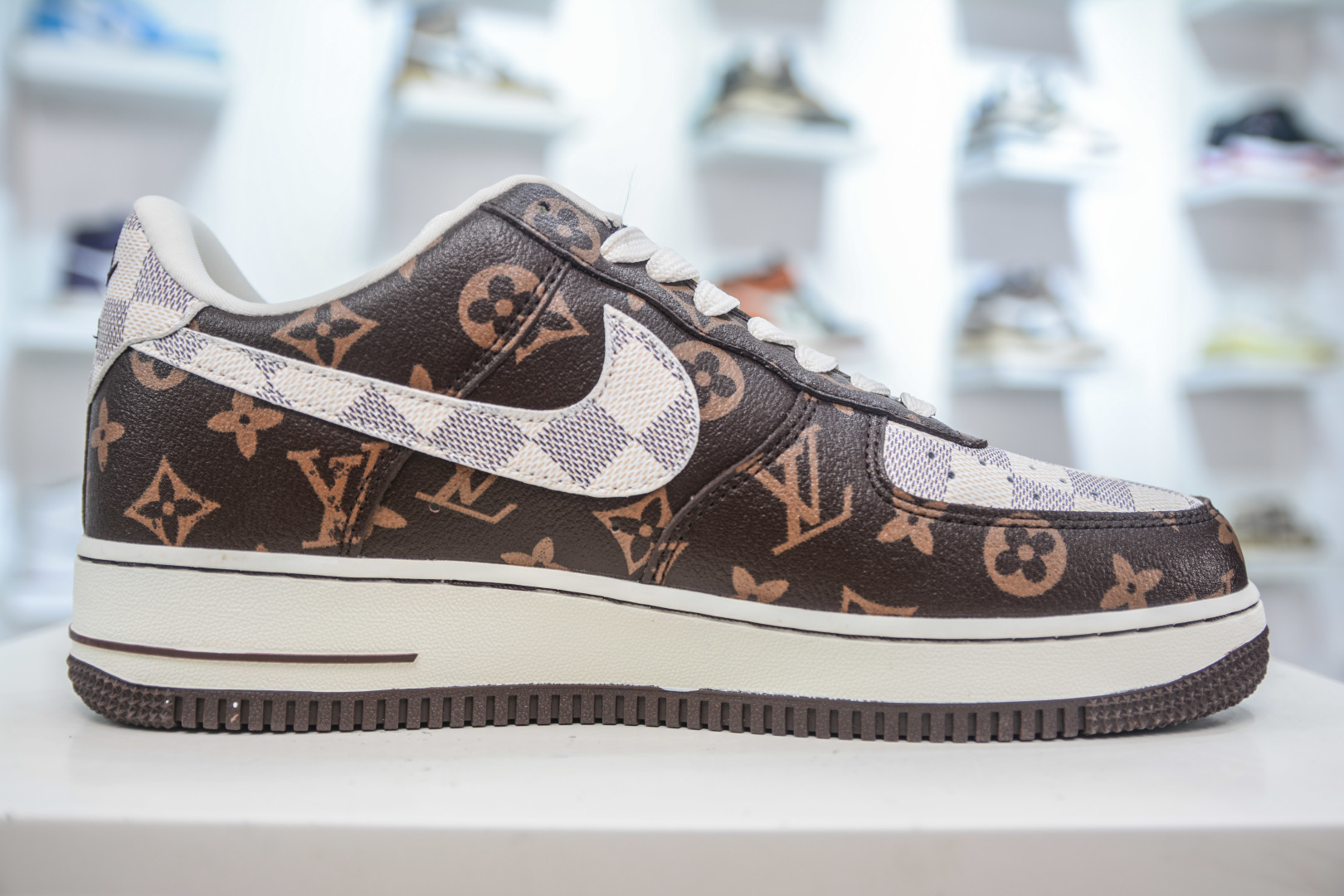 Nike Air Force 1 Low x Louis Vuitton Brown Monogram Sneakers 3 cmp i1754319488430 3503 0 2