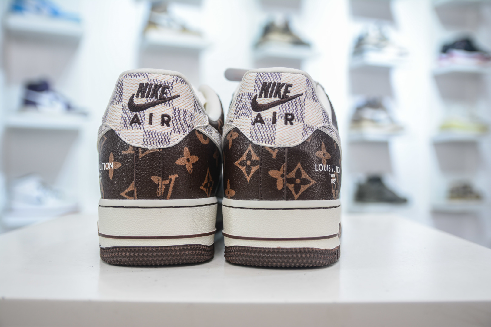 Nike Air Force 1 Low x Louis Vuitton Brown Monogram Sneakers 2 cmp i1754319489927 1259 0 1
