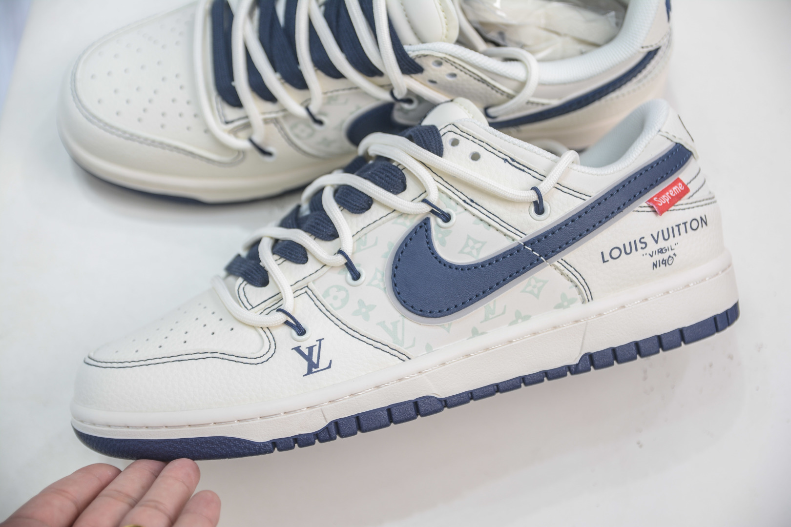 Nike SB Dunk Low x Louis Vuitton White Deep Blue Sneakers 7 cmp i1754319539191 1306 0 6
