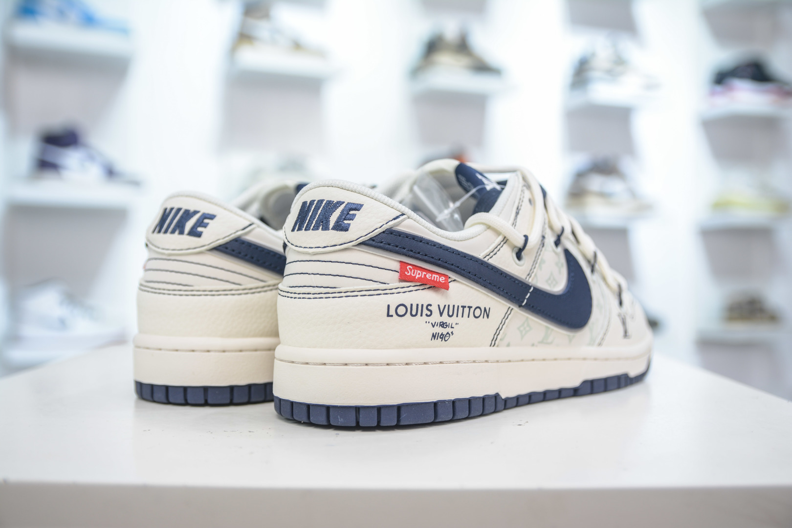 Nike SB Dunk Low x Louis Vuitton White Deep Blue Sneakers 6 cmp i1754319540589 2447 0 5