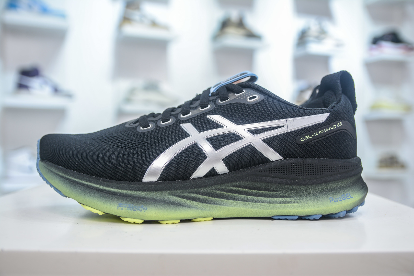 Asics Gel-Kayano 32 Running Shoes - Stability, Cushioning, and Breathable Comfort 1 cmp i1754319601600 8646 0 0