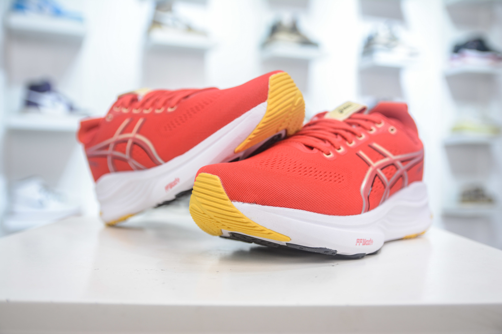 Asics Gel-Kayano 32 Red Running Shoes with FF Blast Plus Eco Cushioning 5 cmp i1754319708582 5402 0 3