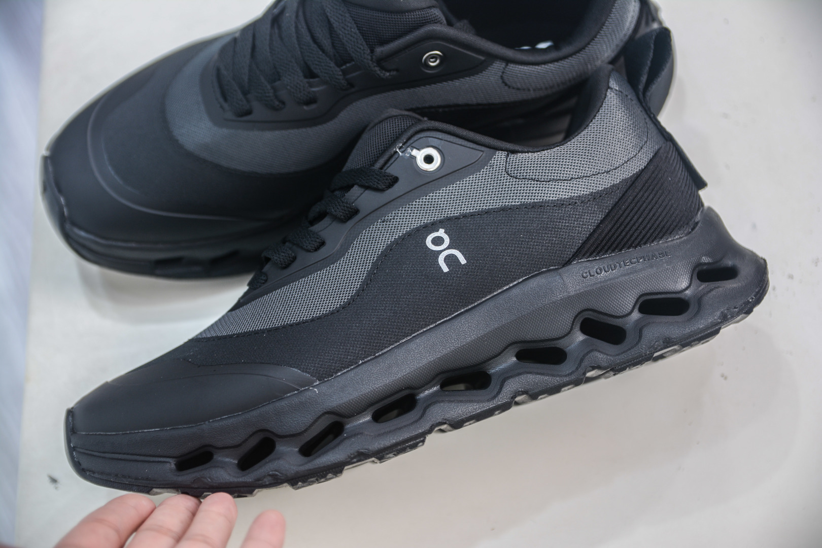 On Running Cloudtilt 2.0 Black Outdoor Street Style Sneakers 8 cmp i1754319810425 6032 0 6