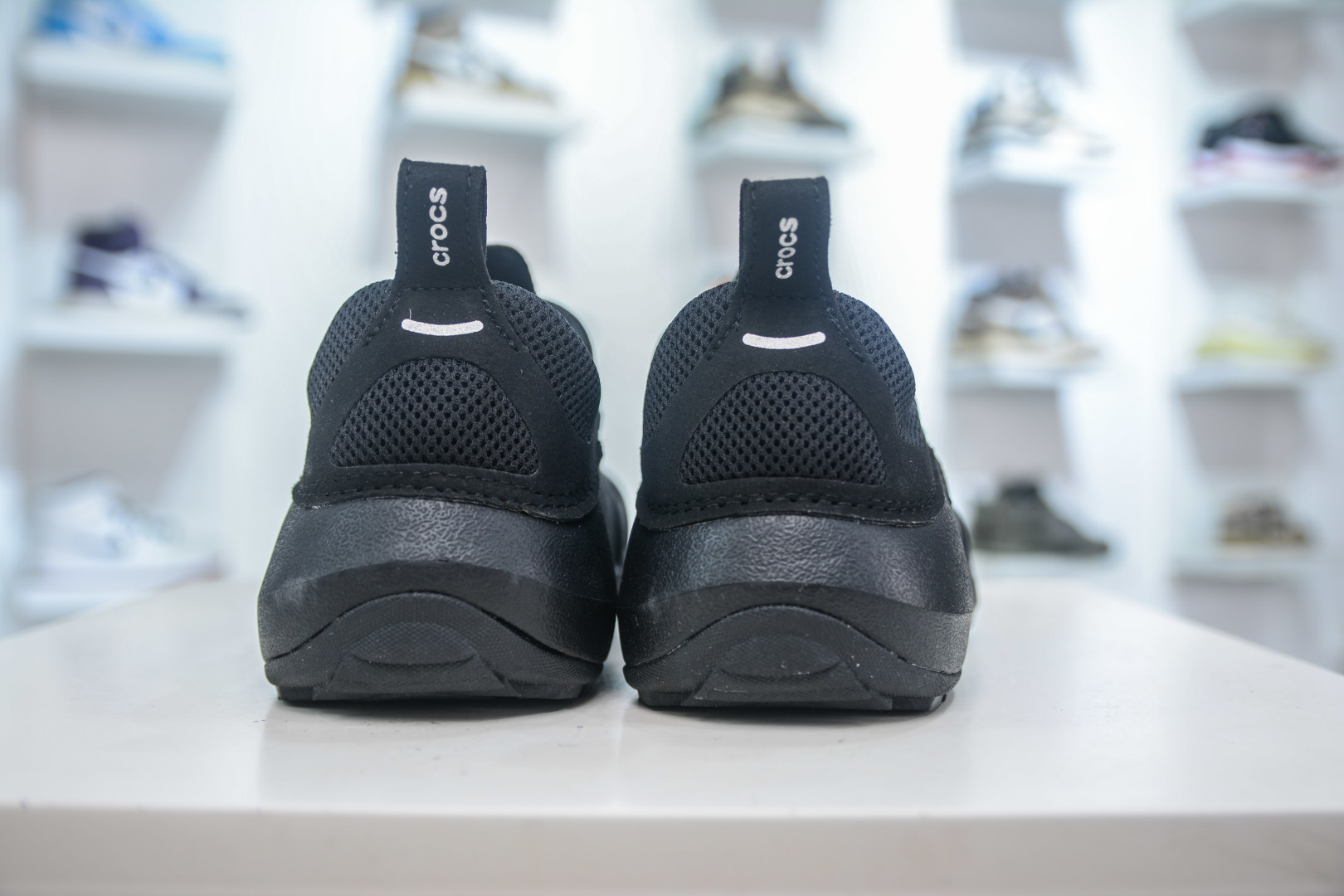 Crocs Quick Trail Clogs: Lightweight, Comfortable, and Quick-Drying Sandals 2 cmp i1754319975750 6562 0 1