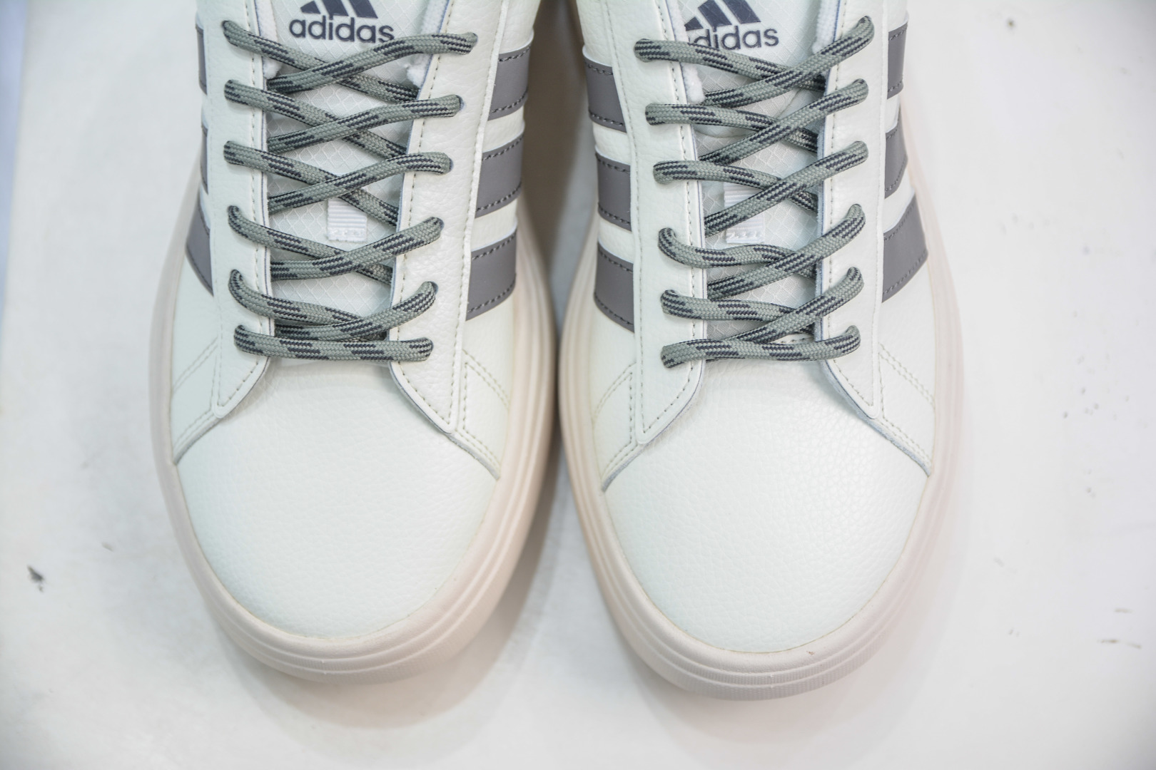 Adidas Grand Court Platform Women's Sneaker - Iconic Style & Added Height 10 cmp i1755307007848 5507 0 8