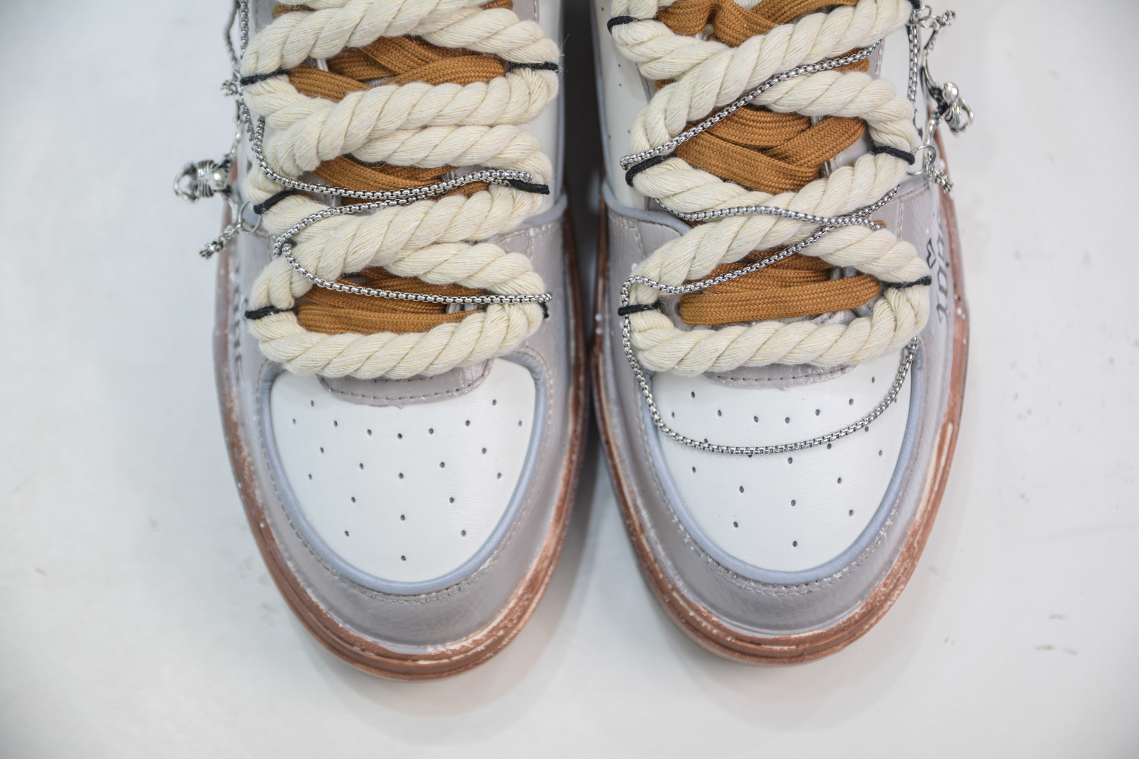MLB NY Printed Chunky Sneakers with Custom Graffiti & Hidden 6cm Heel 10 cmp i1755307059548 3867 0 8
