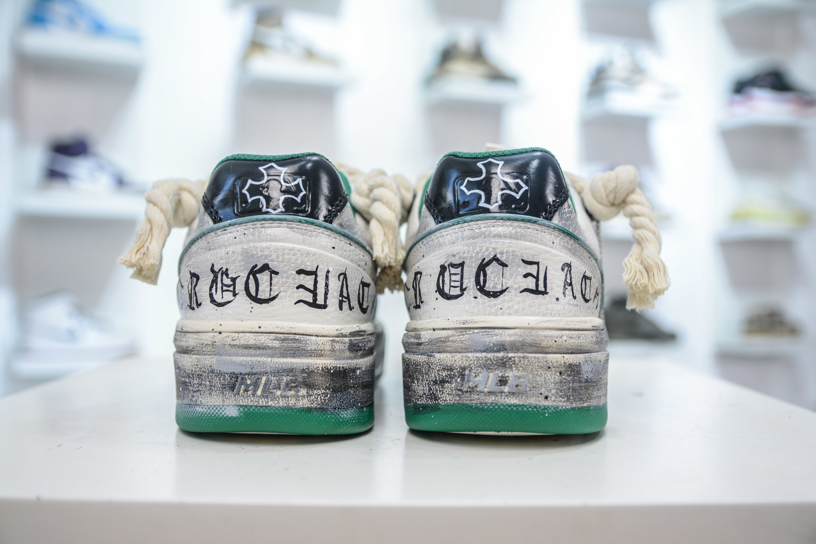 MLB NY Print Trendy Sneakers - Stylish Graffiti Design with Comfortable 6cm Lift 3 cmp i1755307106272 5855 0 1