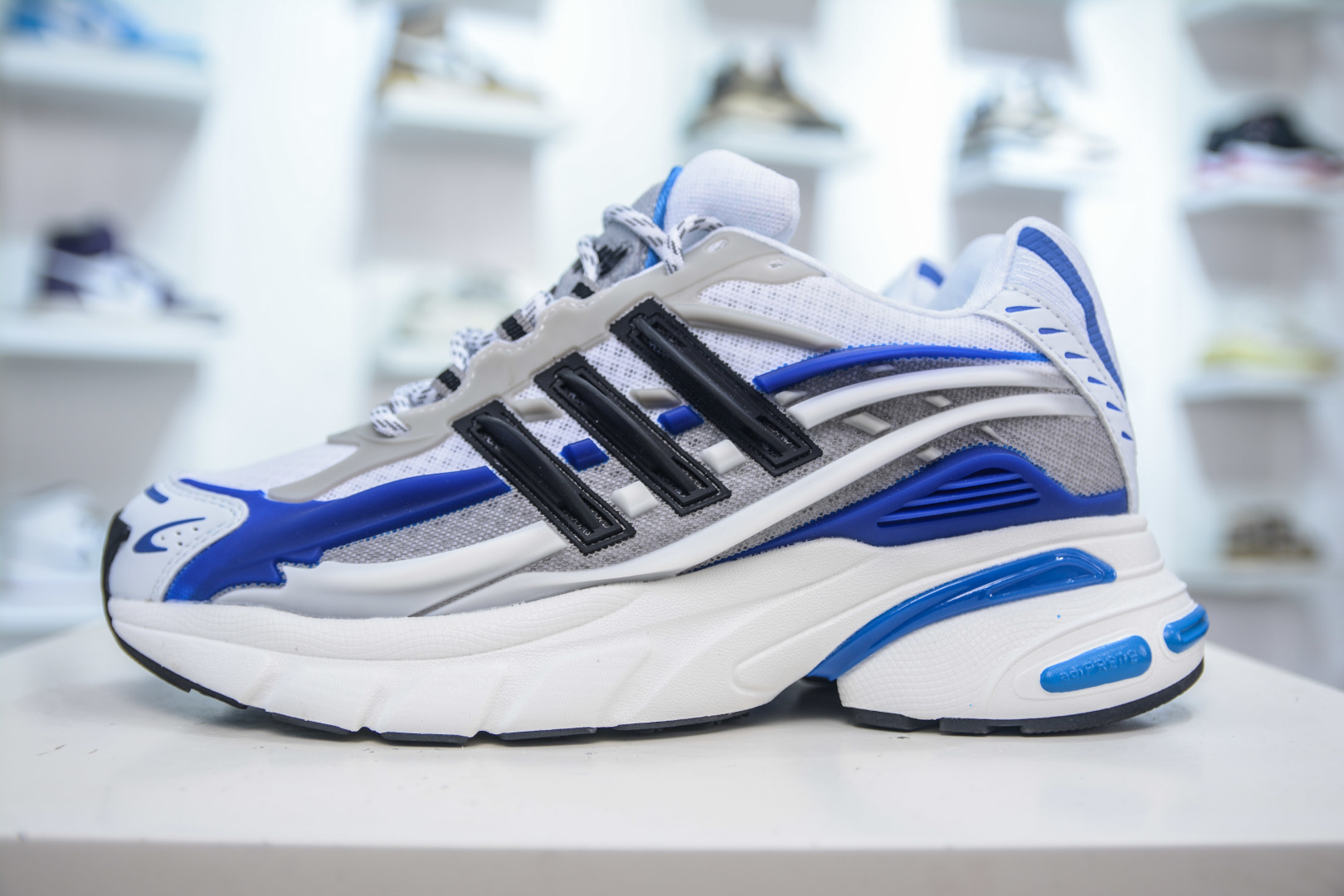 Adidas Adistar Cushion Jellyfish Retro Sneakers, Blue/White, Unisex Design 2 cmp i1755307559018 9755 0 0
