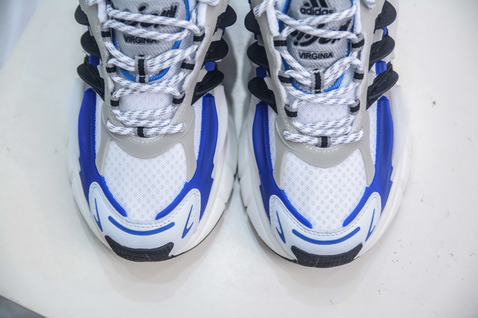 Adidas Adistar Cushion Jellyfish Retro Sneakers, Blue/White, Unisex Design 10 cmp i1755307559897 4568 0 8