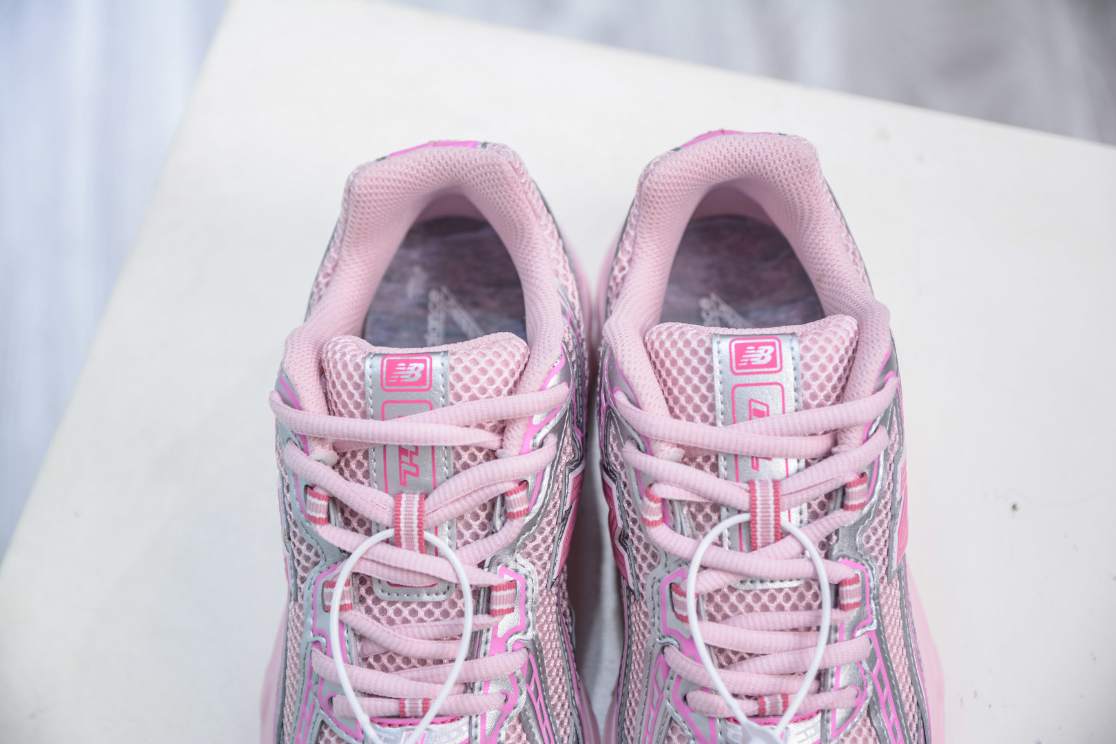New Balance 740 Series Retro Sneakers - Lightweight, Breathable, and Stylish 9 cmp i1755363868908 6446 0 7