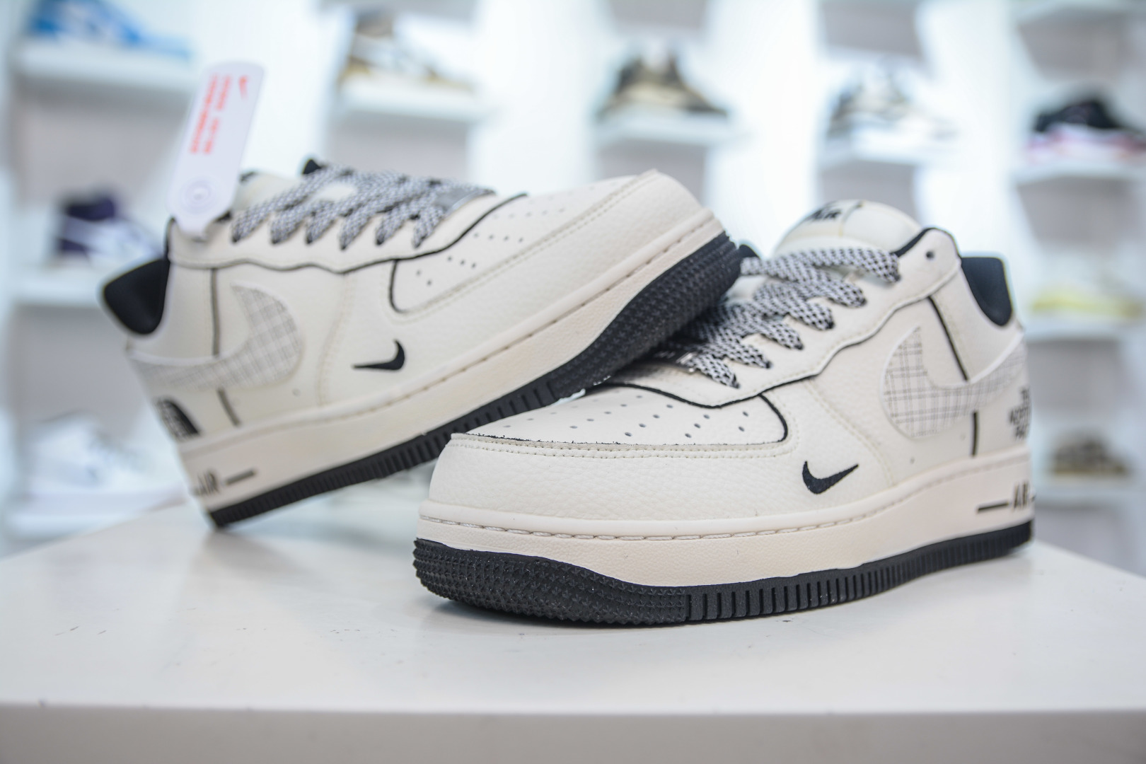 The North Face x Nike Air Force 1 White Black Grid Shoes JP8028-007 4 cmp i1755363939240 1327 0 3