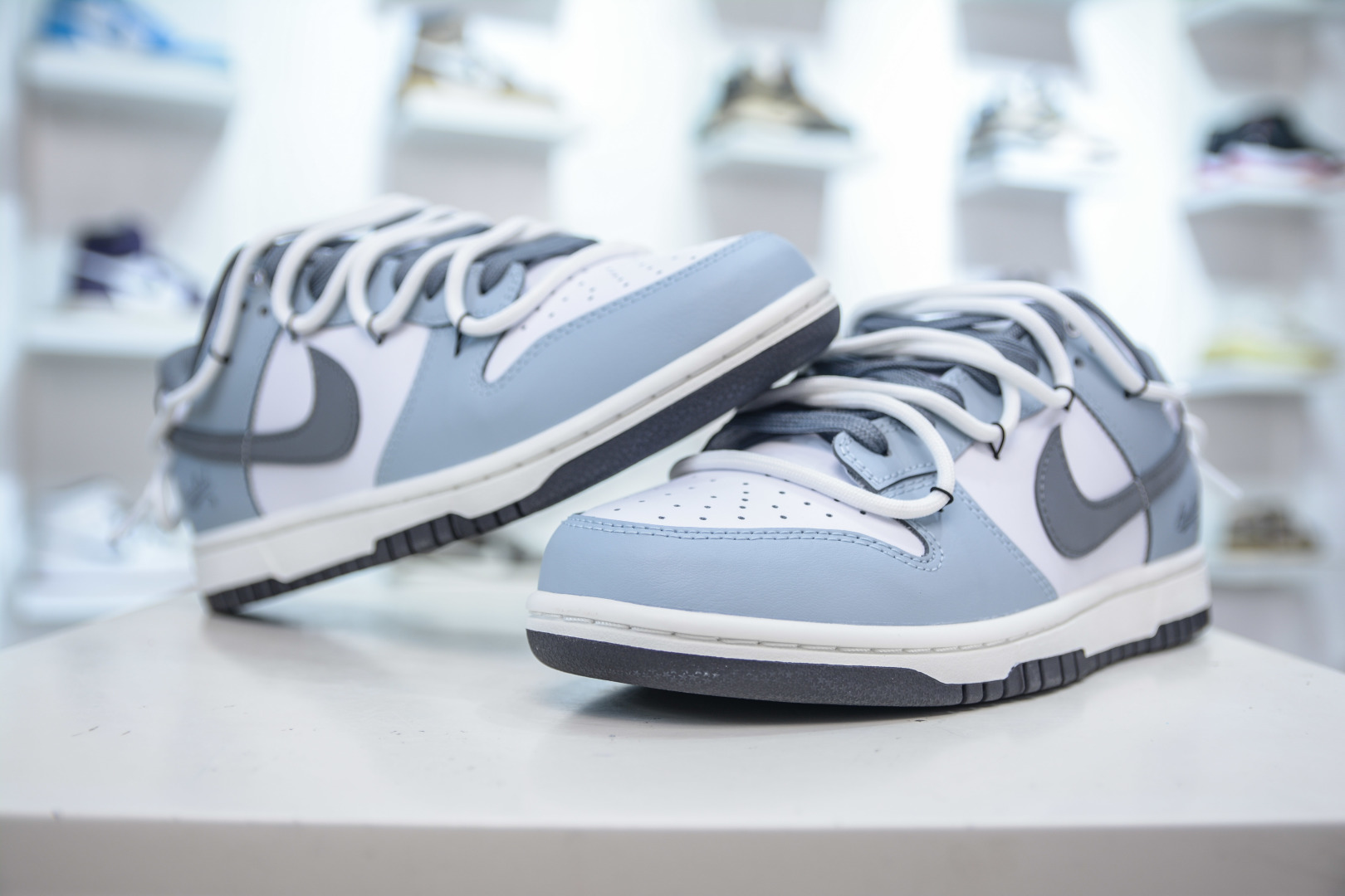 Nike Dunk Low Midnight Bliss Sneakers, Stylish Low-Top Design, Versatile Wear 5 cmp i1755364626812 3532 0 3