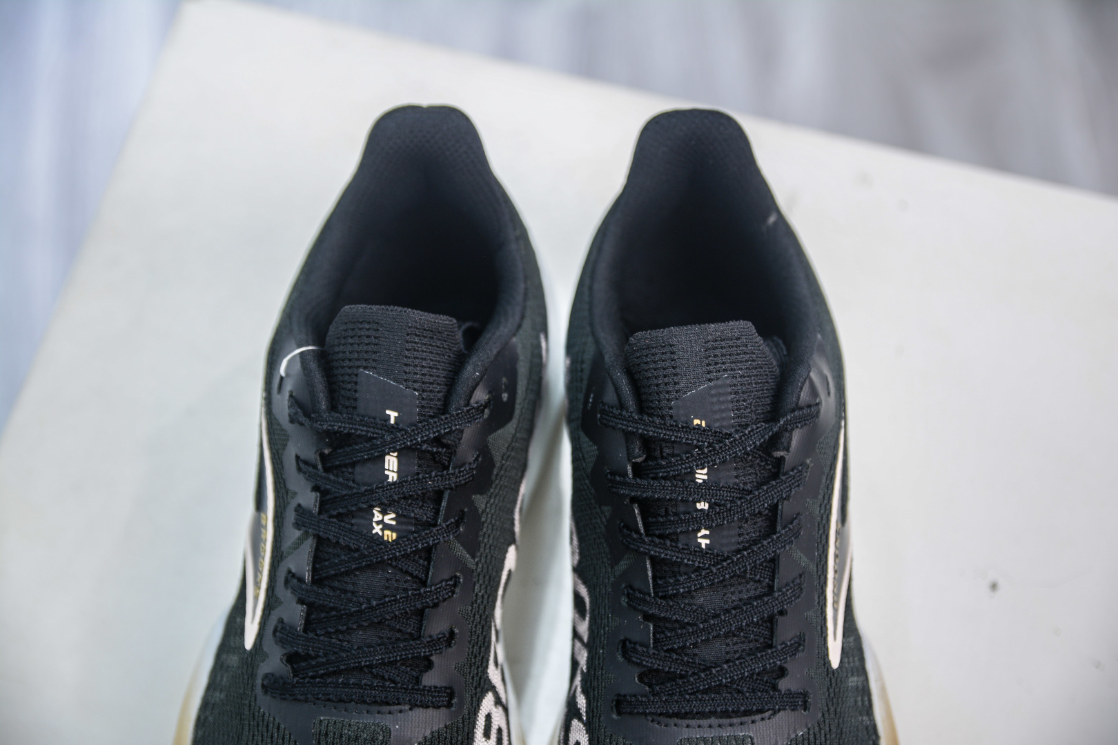 Brooks Hyperion Max 2 Running Shoes - Lightweight, Breathable, and Cushioned 8 cmp i1755364857784 4947 0 7