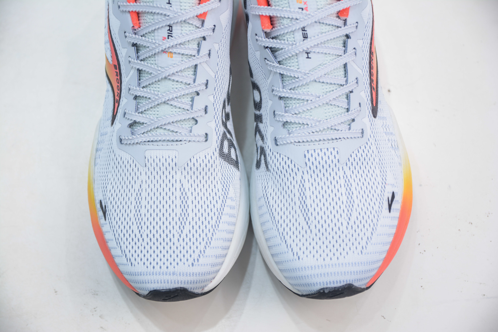 Brooks Hyperion Max 2 Running Shoes - Lightweight, Breathable, and Cushioned 9 cmp i1755364909888 2867 0 8