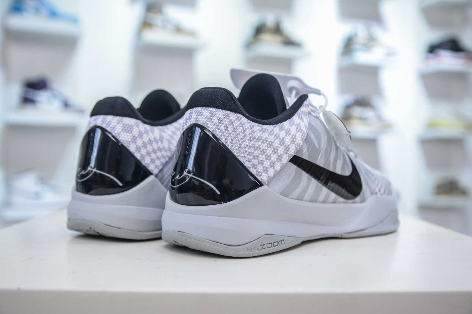 Nike Kobe 5 Protro "Zebra" Basketball Shoes - White/Grey, Player Edition 7 cmp i1755365045833 3347 0 5
