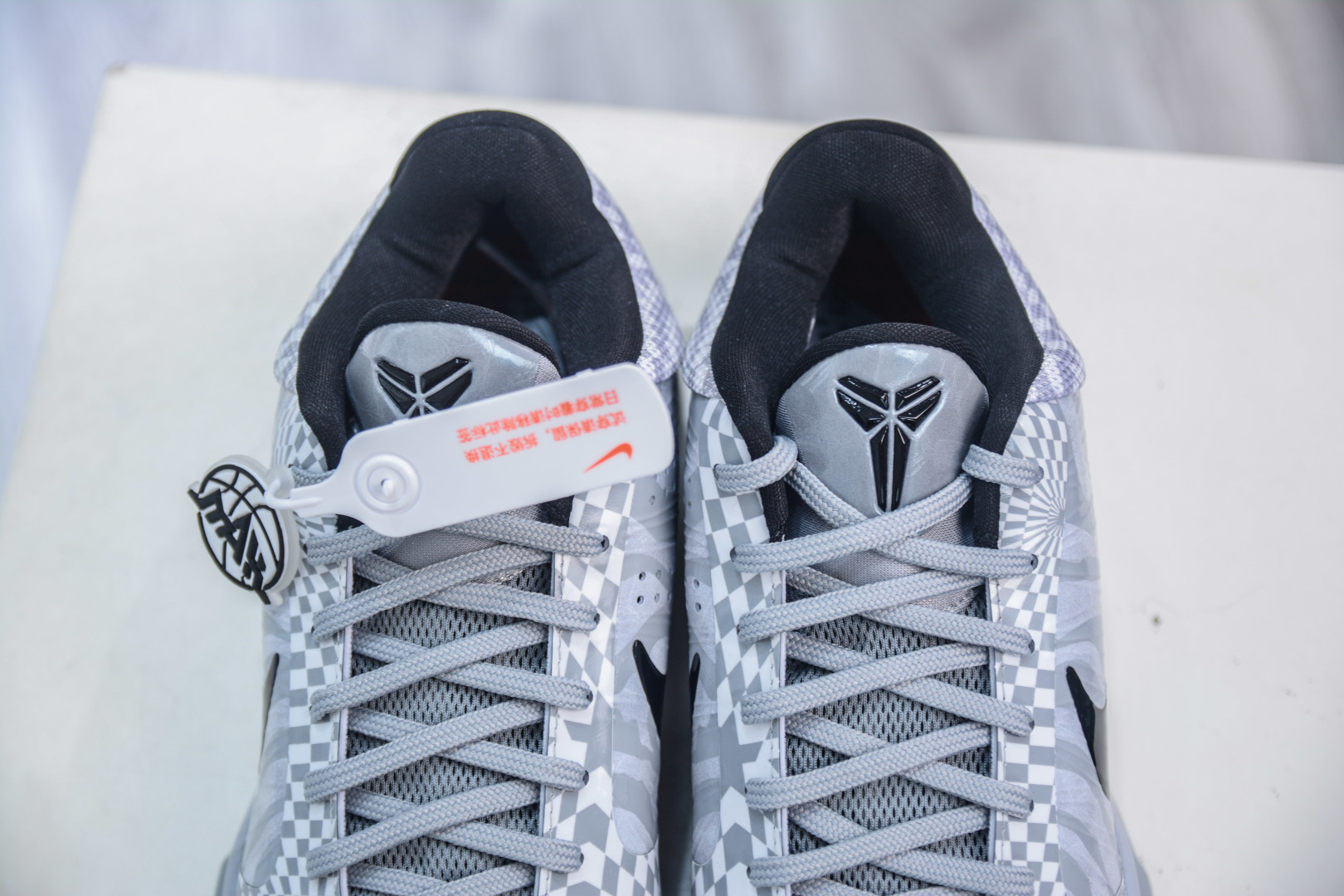 Nike Kobe 5 Protro "Zebra" Basketball Shoes - White/Grey, Player Edition 9 cmp i1755365046726 9416 0 7