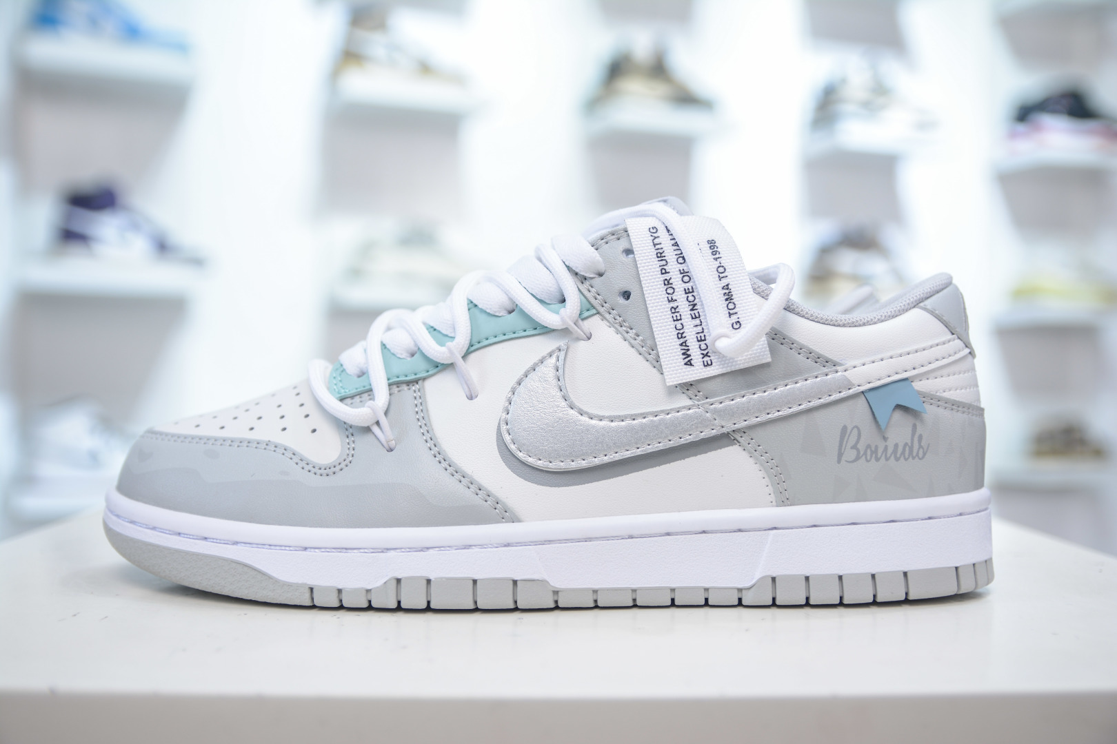 Nike SB Dunk Low Grey & White: Premium Comfort & Style, Various Sizes 2 cmp i1755447938164 6025 0 0