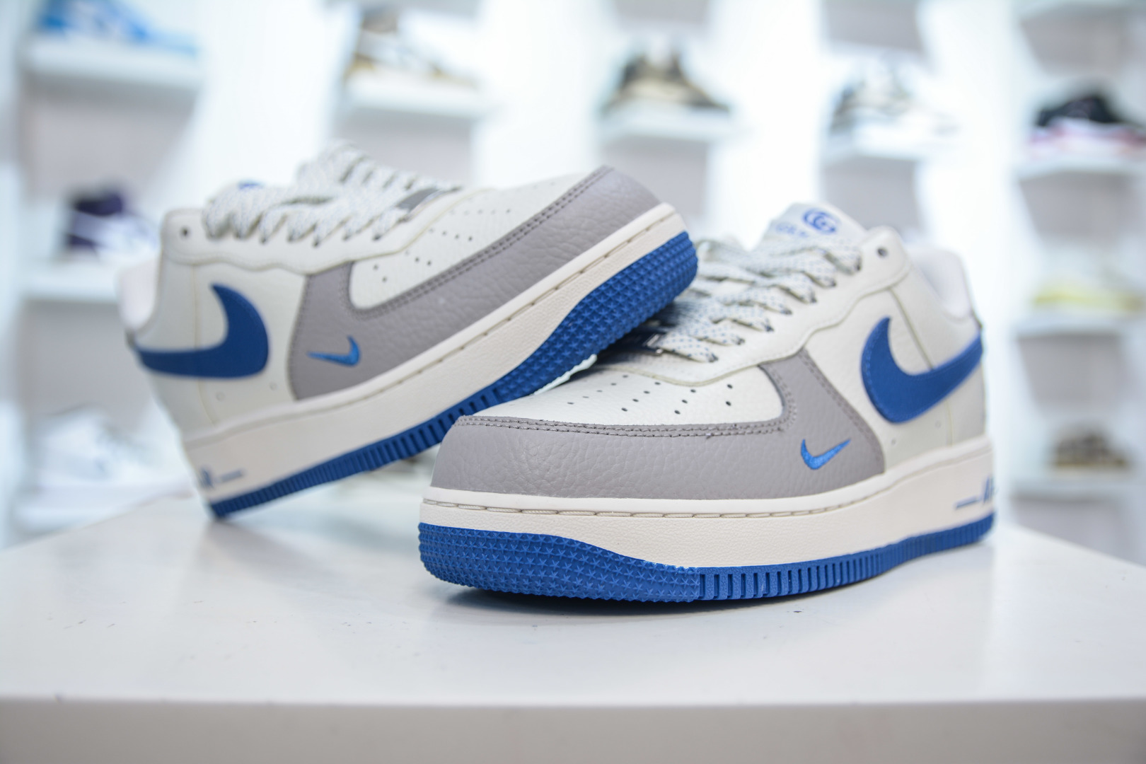 Gucci x NIke Air Force 1 古驰联名-白灰蓝 KX2532-502