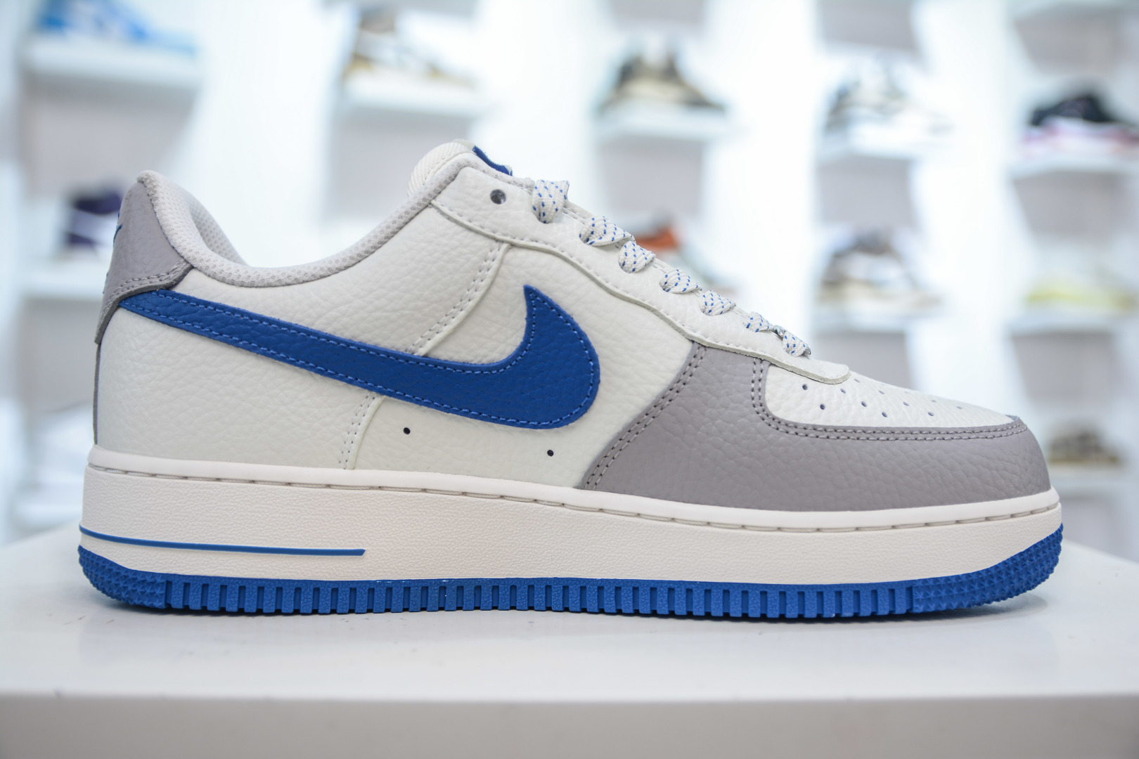 Gucci x NIke Air Force 1 古驰联名-白灰蓝 KX2532-502