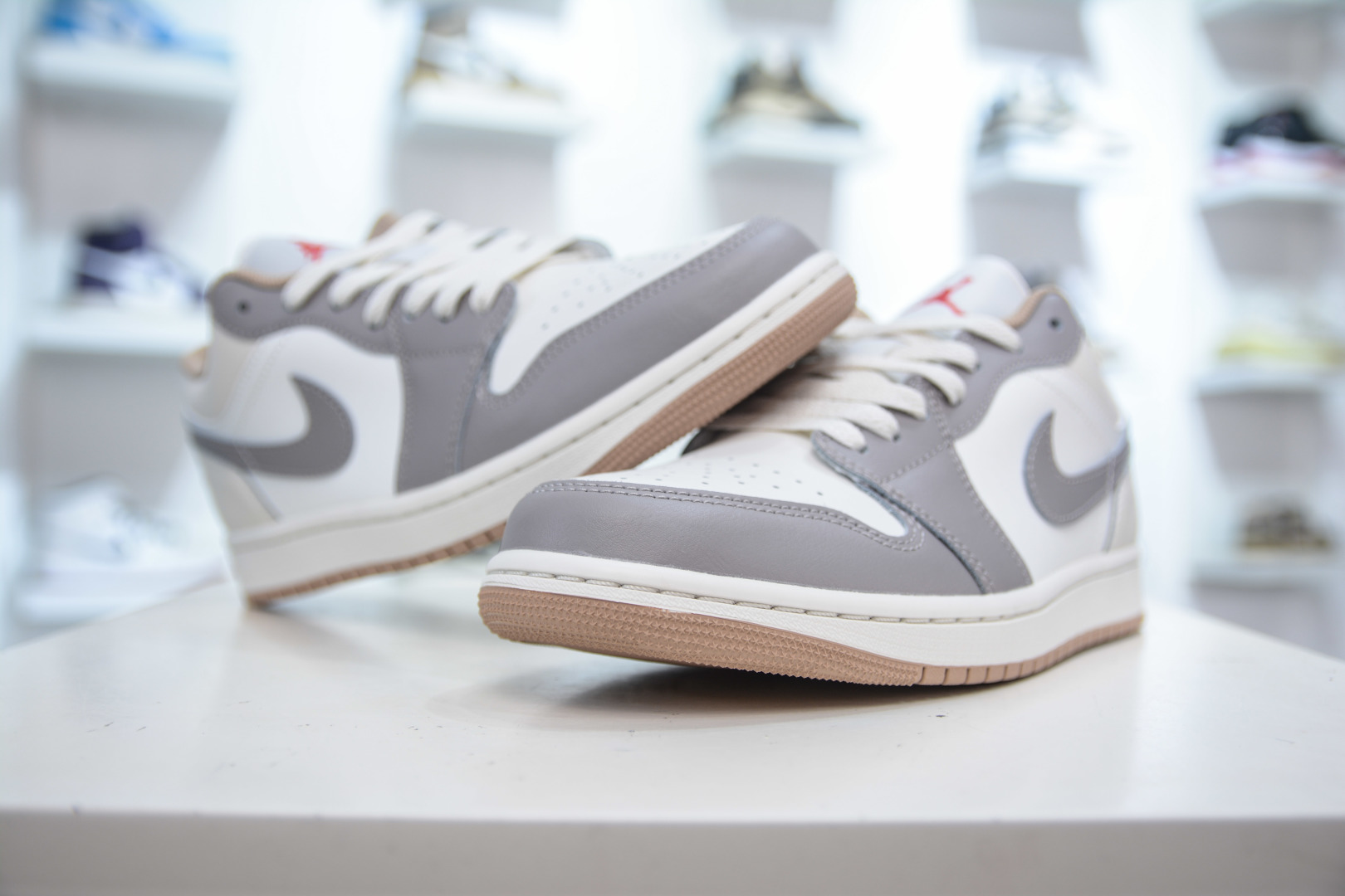 DT纯原 Air Jordan AJ1 Low 低帮 米灰 553558-169