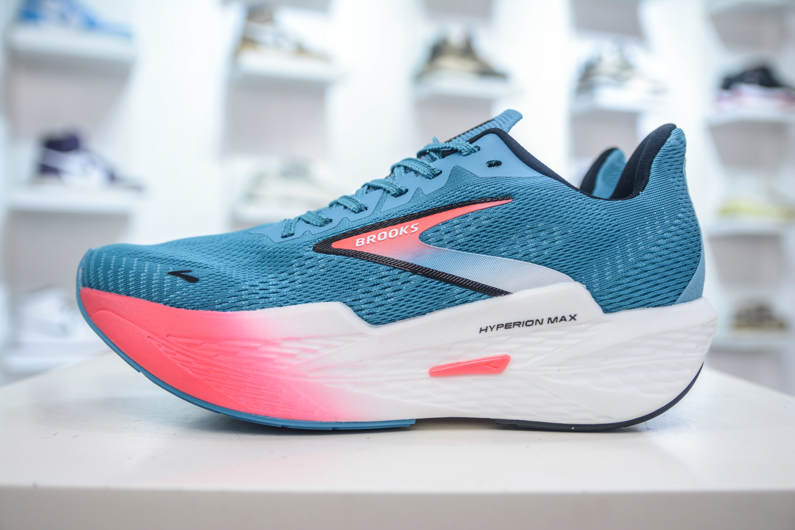 Brooks 布鲁克斯 HyperiMax 2 超弹轻盈跑步鞋 低帮透气缓震支撑休闲运动慢跑鞋 110434 1D 408
