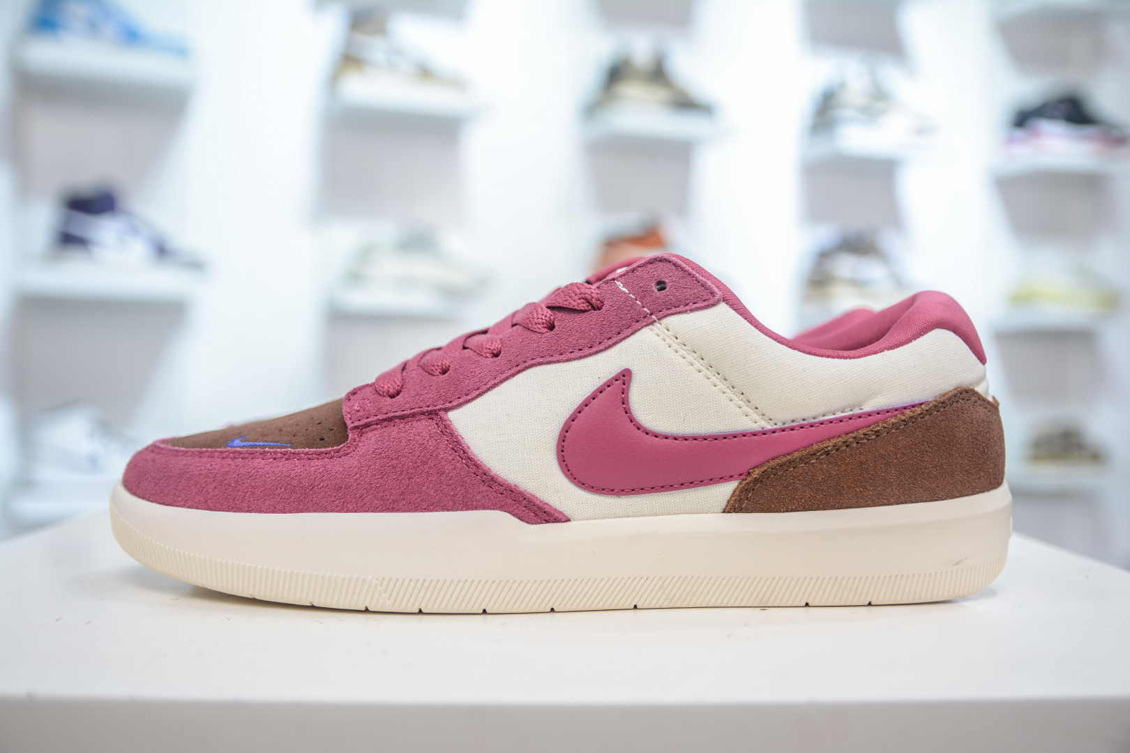 Nike SB Force 58 Low-Top Skate Shoes - Retro Style, Durable & Flexible 2 cmp i1755536126396 7129 0 0