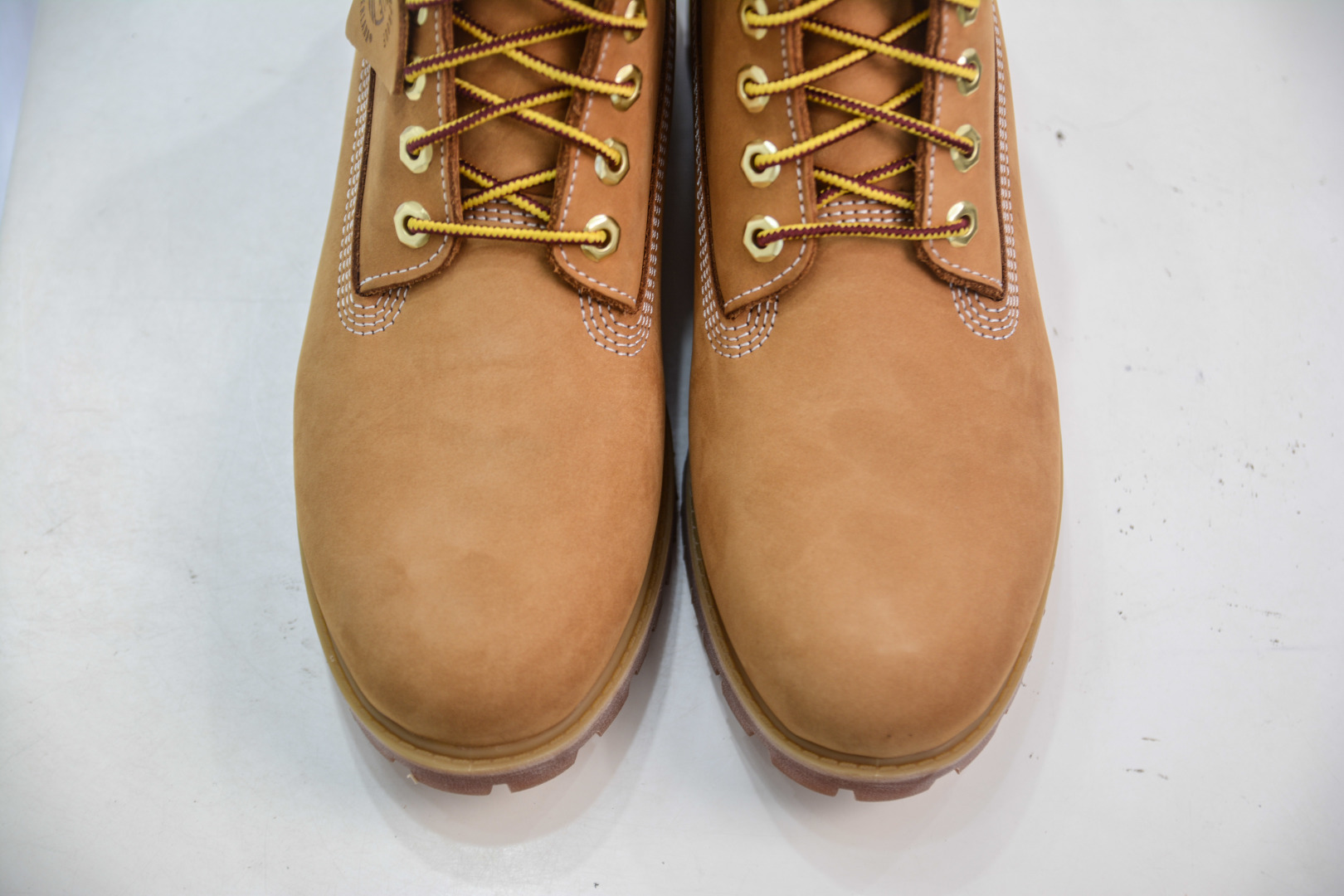 Timberland 6-Inch Premium Waterproof Boots for Men and Women - Classic Style 9 cmp i1755536919000 2263 0 8