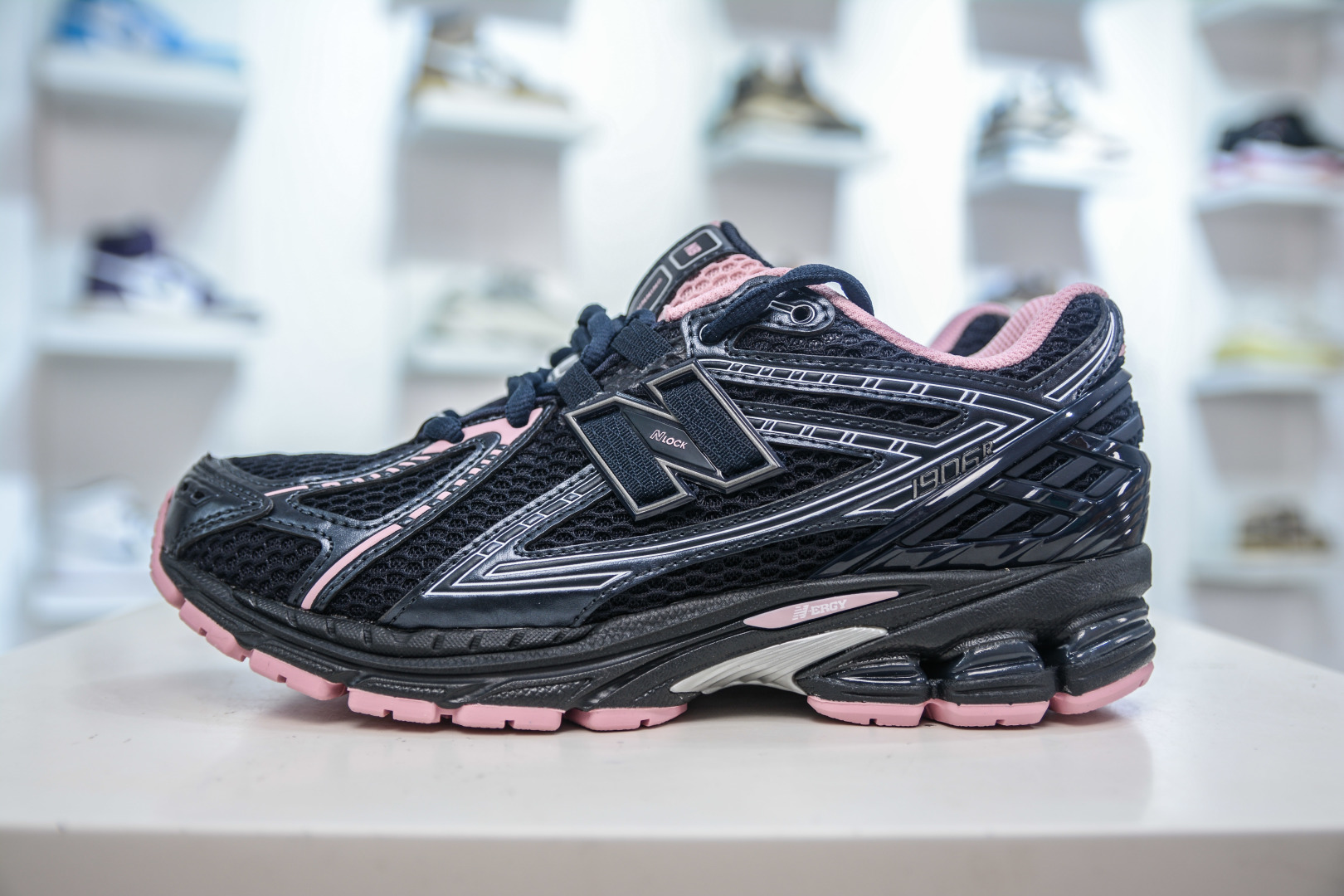 New Balance 1906RCU Black Pink Women's Running Shoes - Retro Style & Comfort 1 cmp i1755537151383 3302 0 0