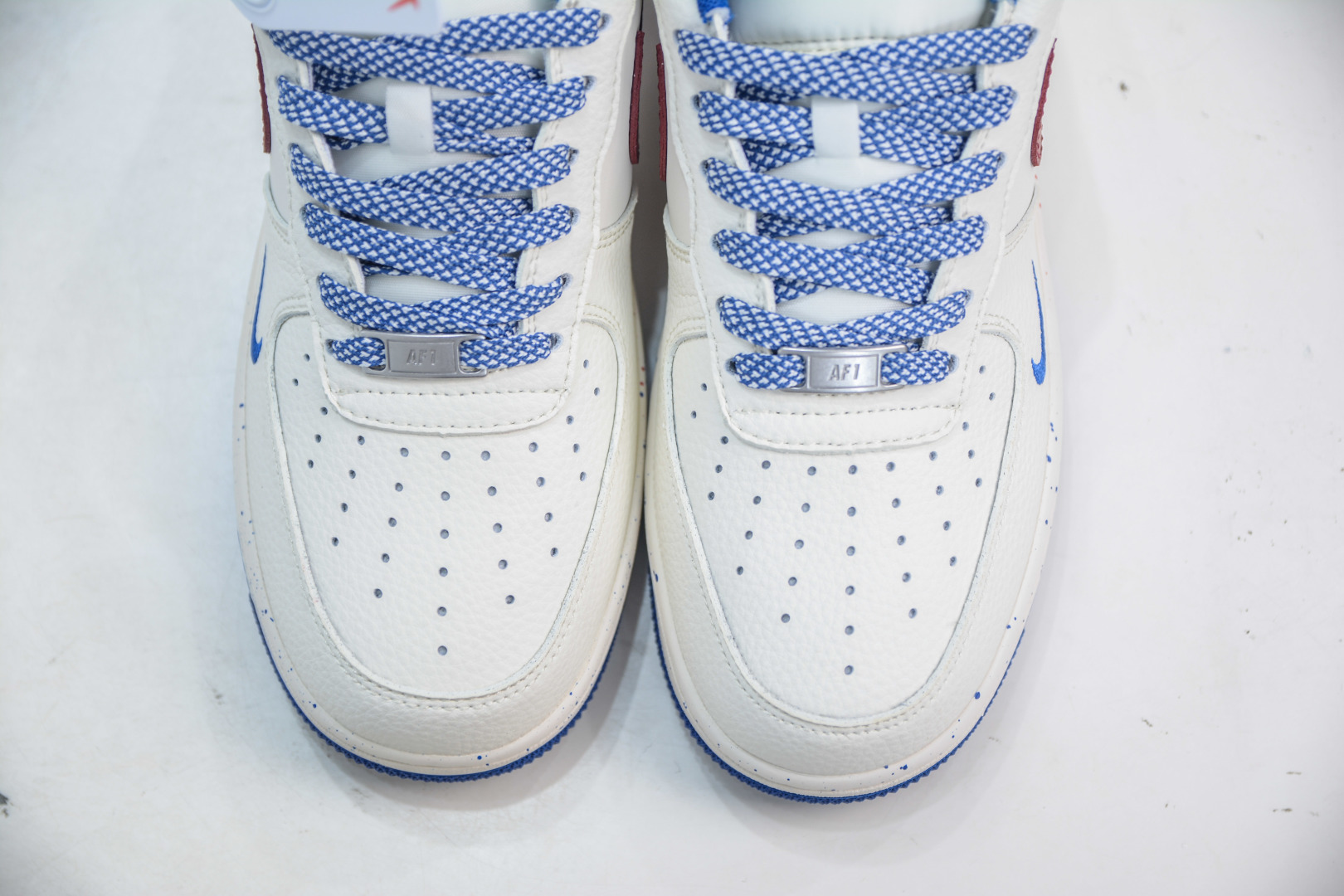 Nike Air Force 1 Low '07 x Champion Collab Sneakers - Cream/Red/Blue 10 cmp i1755623767014 471 0 8