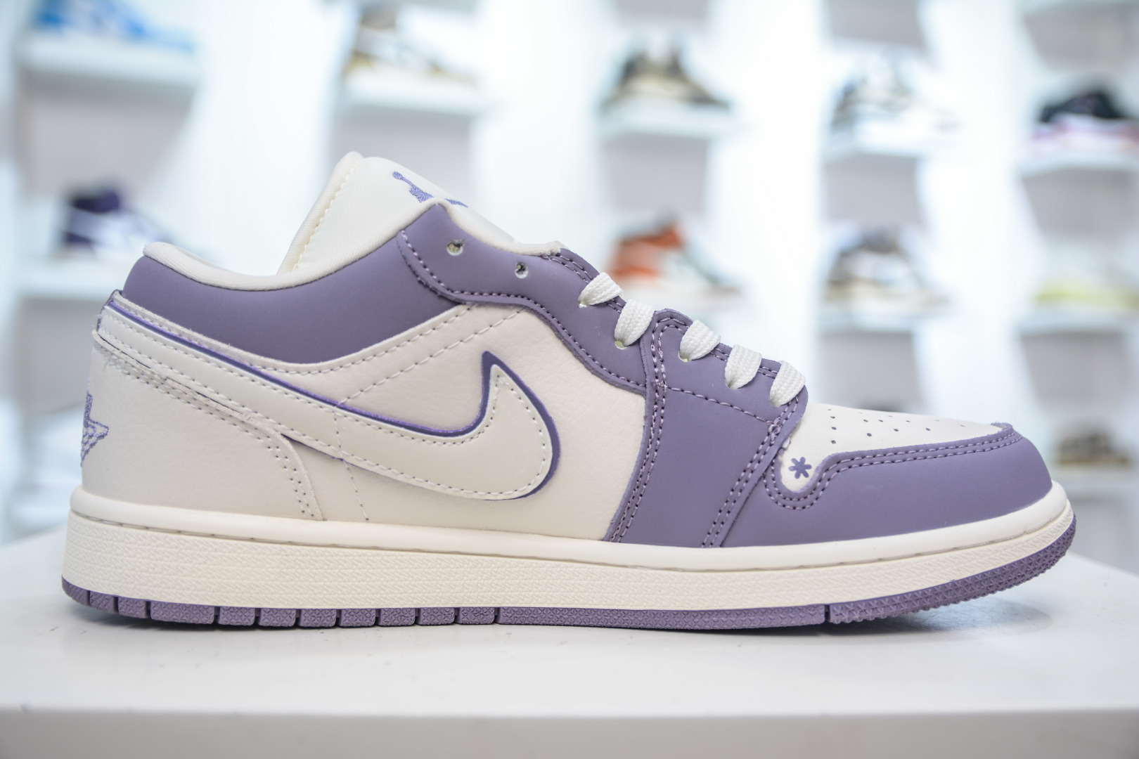 Air Jordan 1 Low X LABUBU Collab: White & Purple, Comfortable, Stylish Design 3 cmp i1755623941998 1391 0 2