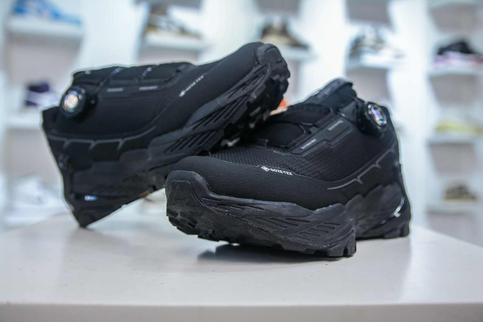 Columbia Men's Hiking Shoes - Breathable, Lightweight, and Durable for Outdoor Adventures 4 cmp i1755624302090 8503 0 3