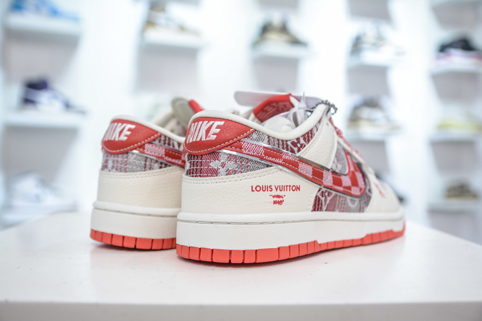 Nike SB Dunk Low x Louis Vuitton Collab - Cream/Red Canvas Print 7 cmp i1755624422072 5681 0 5