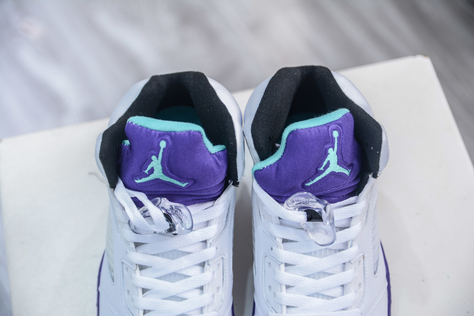 Air Jordan 5 Retro White Grape Ice: Premium Leather, Perfect Shoe Shape 9 cmp i1755624595938 5638 0 7