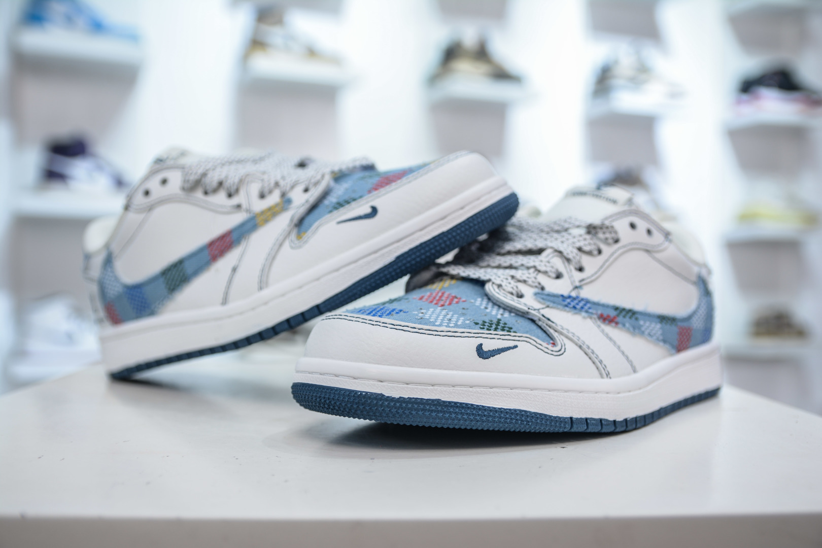 Air Jordan AJ1 Low X Louis Vuitt低帮联名LV-黑线彩勾 DZ5899-011