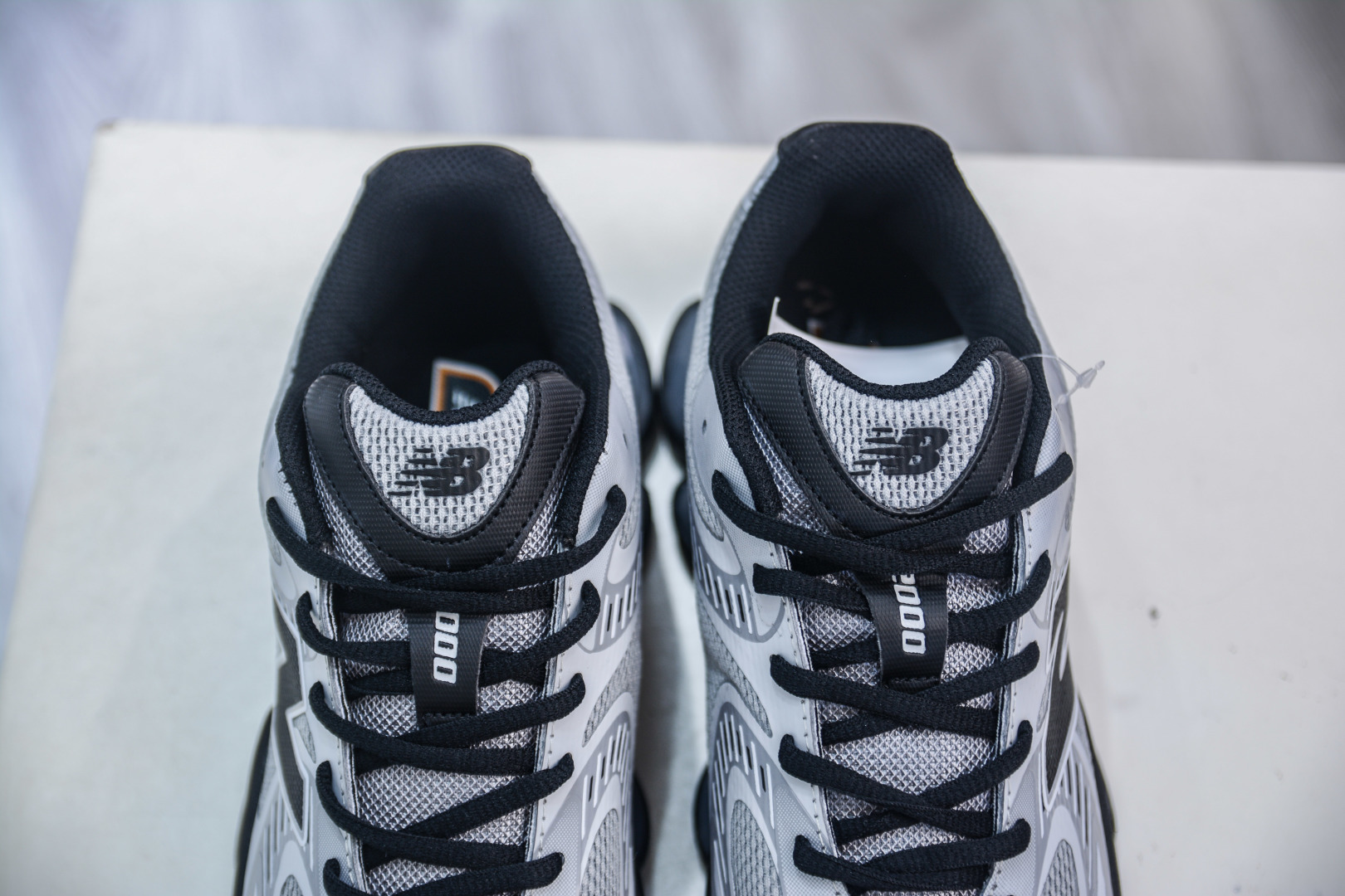 New Balance U2000”Still Water” NB2000系列复古百搭科幻老爹风休闲运动跑步鞋 U20006OU