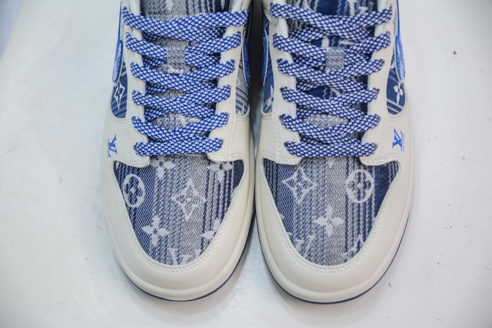 Nike SB Dunk Low x Louis VuittLV联名-米白蓝帆布印花 DS6608-004