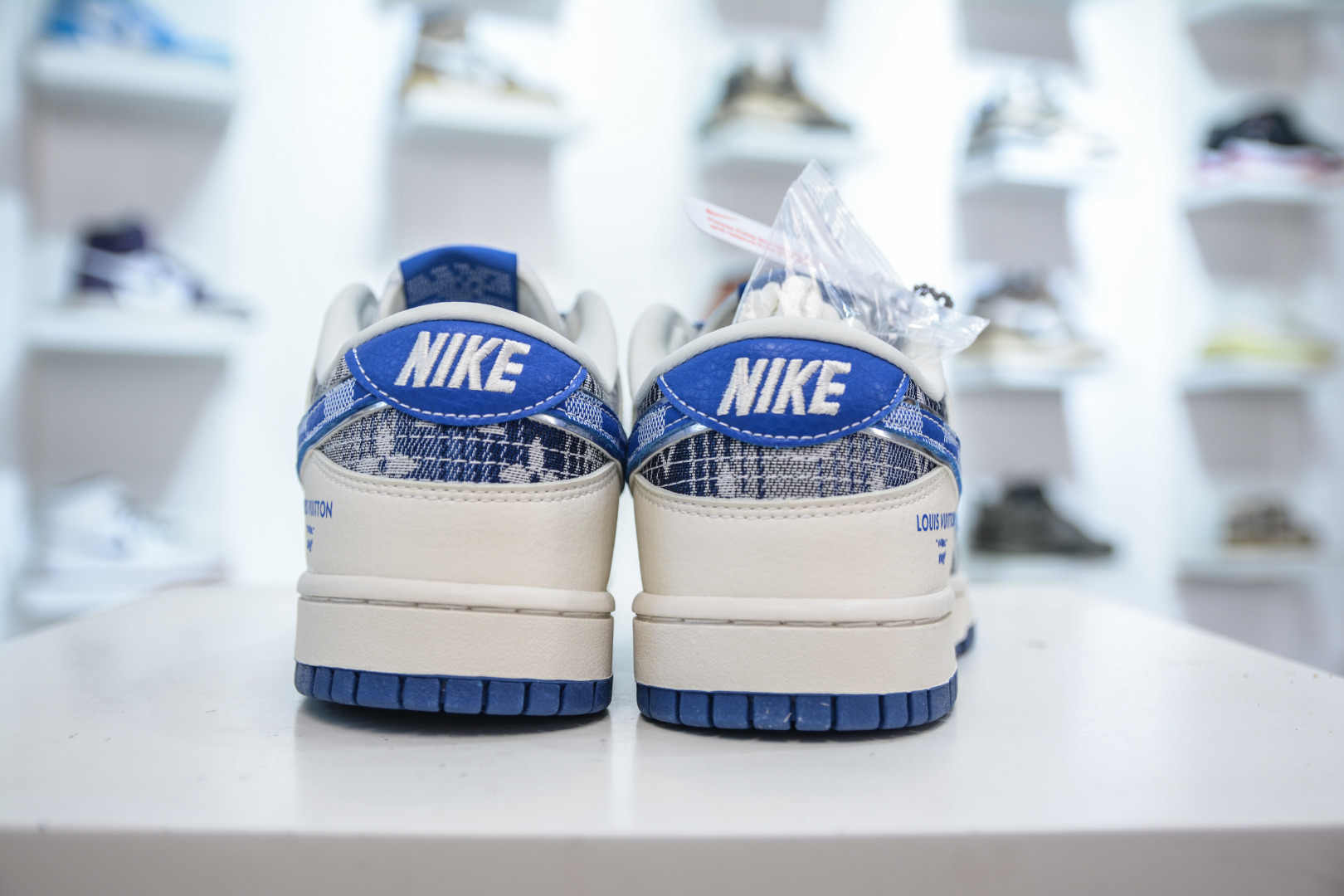Nike SB Dunk Low x Louis VuittLV联名-米白蓝帆布印花 DS6608-004