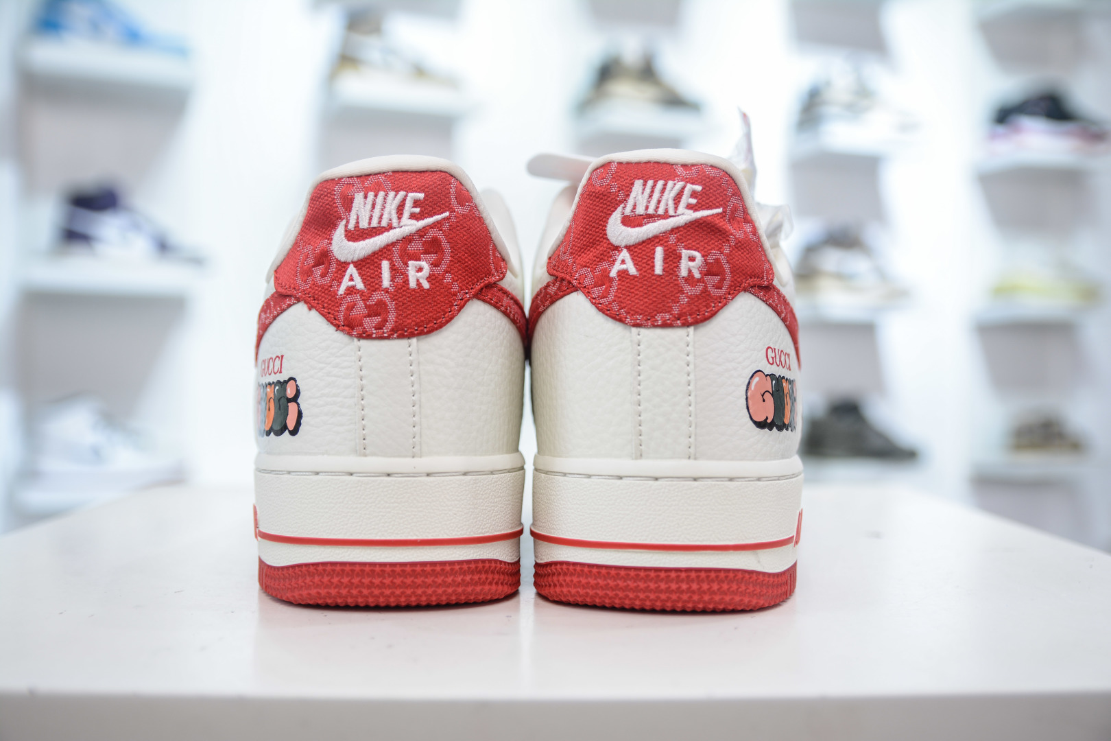 Gucci x NIke Air Force 1 古驰联名-白红 SC0601-570