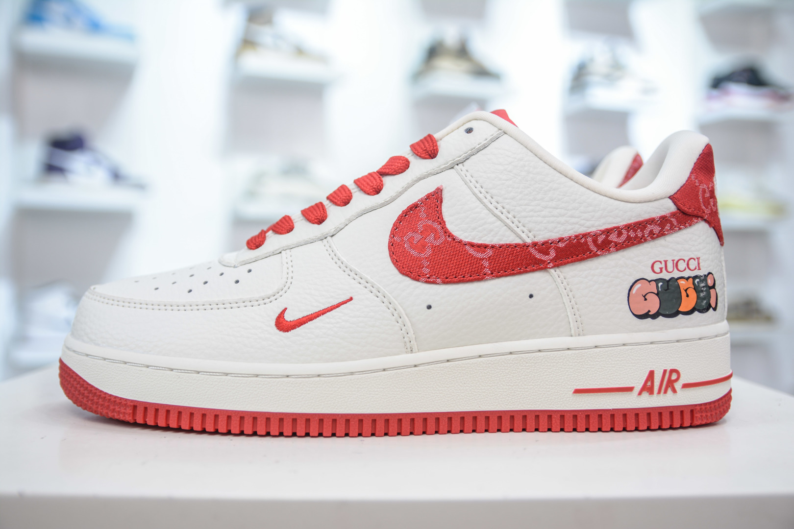 Gucci x NIke Air Force 1 古驰联名-白红 SC0601-570