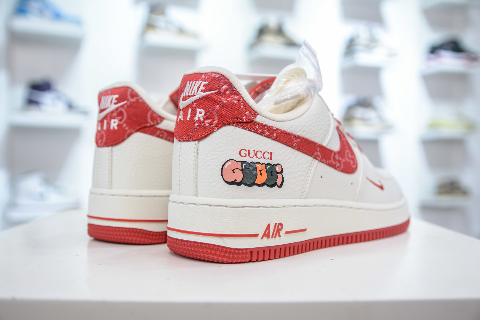 Gucci x NIke Air Force 1 古驰联名-白红 SC0601-570