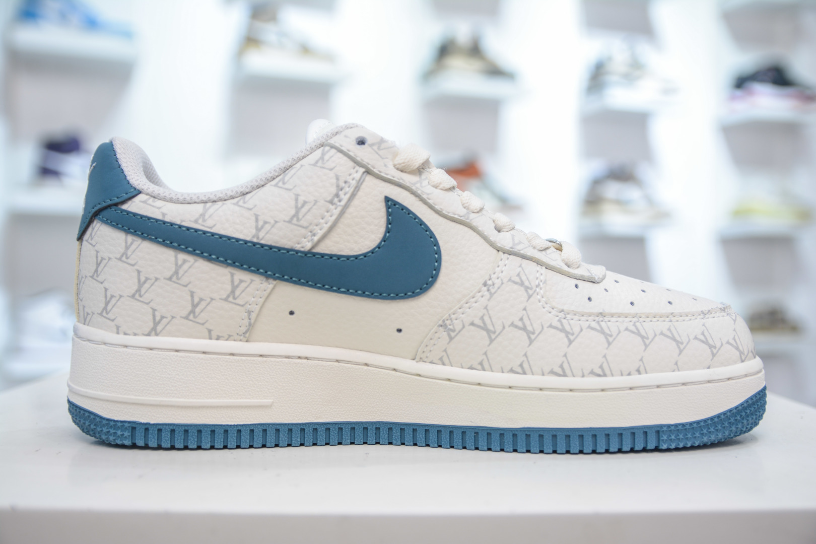 Nike Air Force 1 Low 07 x Louis VuittLV联名-白青蓝 BZ6880-105