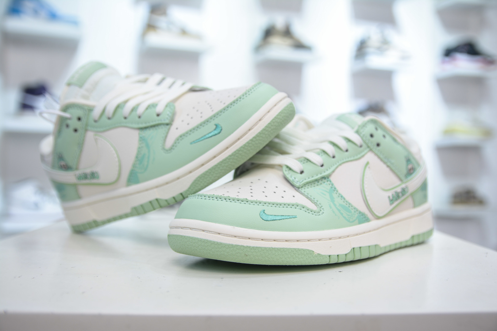 270 Nike SB Dunk Low x Labubu 拉布布联名-白浅绿 SR2025-006
