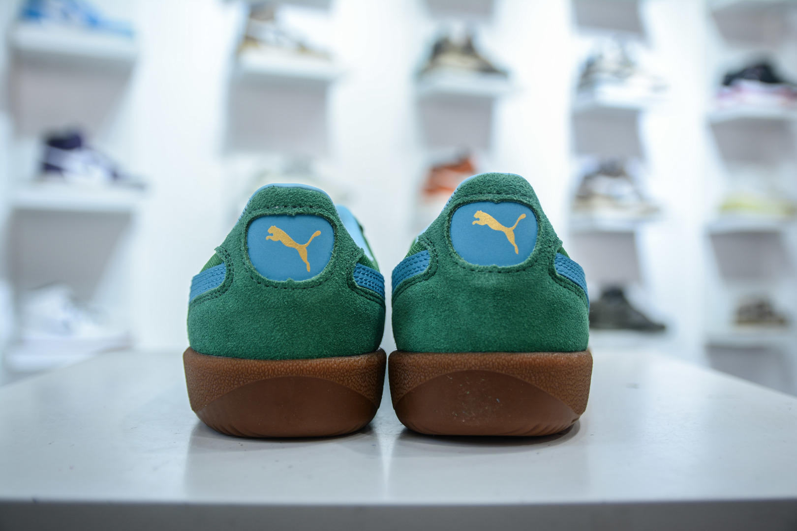 PUMA Palermo Leather Sneakers: Retro Style, Premium Comfort, and Versatile Design 2 cmp i1755883431188 1397 0 1