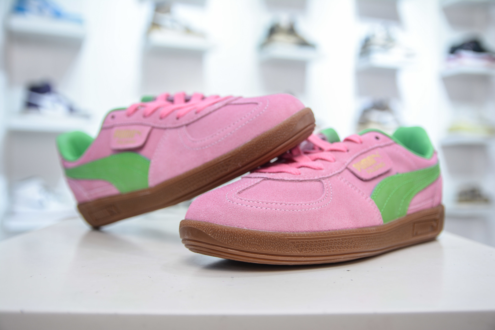 Puma Palermo Leather Low-Top Sneakers - Retro Style, Pink/Green, Unisex Sizes 4 cmp i1755883493078 8143 0 3