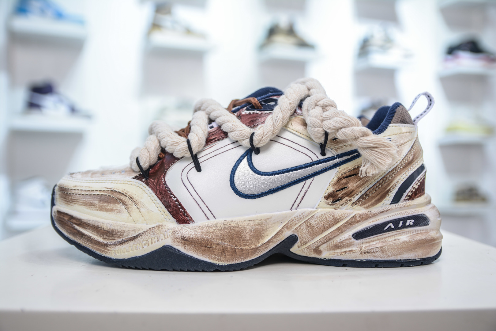 Nike Air Monarch IV Graffiti Retro Trend Comfortable Dad Shoes - Style 415445-102 2 cmp i1755883577368 2567 0 0