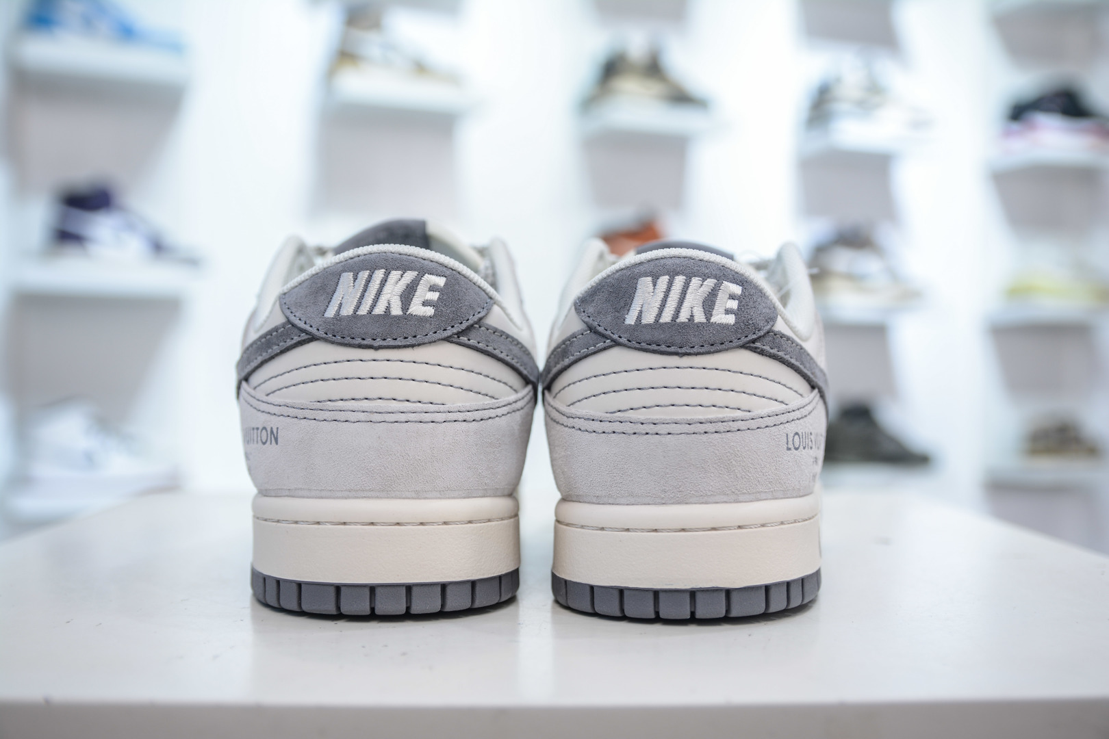 Nike SB Dunk Low x Louis Vuitton White Grey Premium Leather Sneakers 3 cmp i1755883987172 2595 0 1