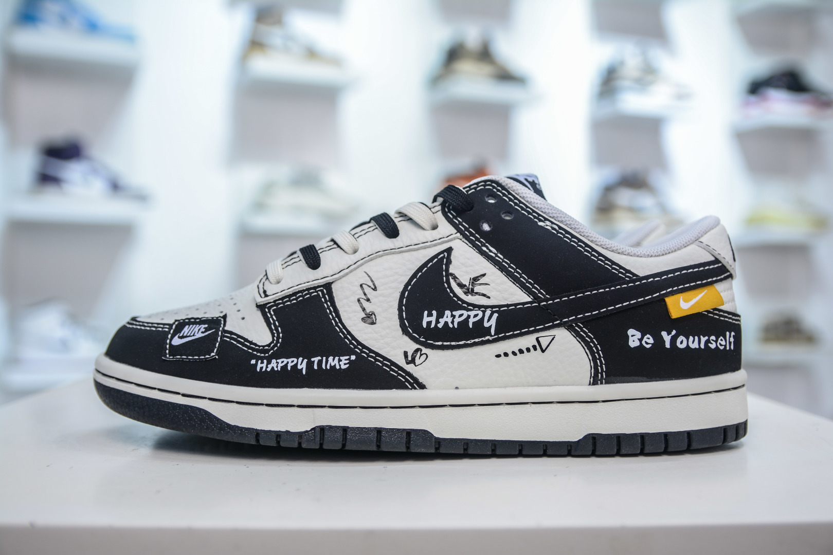 Nike SB Dunk Low White Black Graffiti Sneakers - Premium Quality & Style 1 cmp i1755884176267 1345 0 0